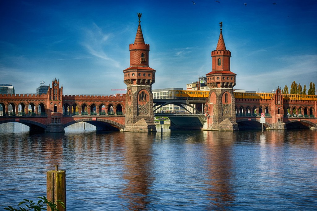 Oberbaumbrücke mit U-Bahn