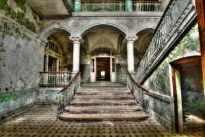 Treppenhaus in Beelitz Heilstätten